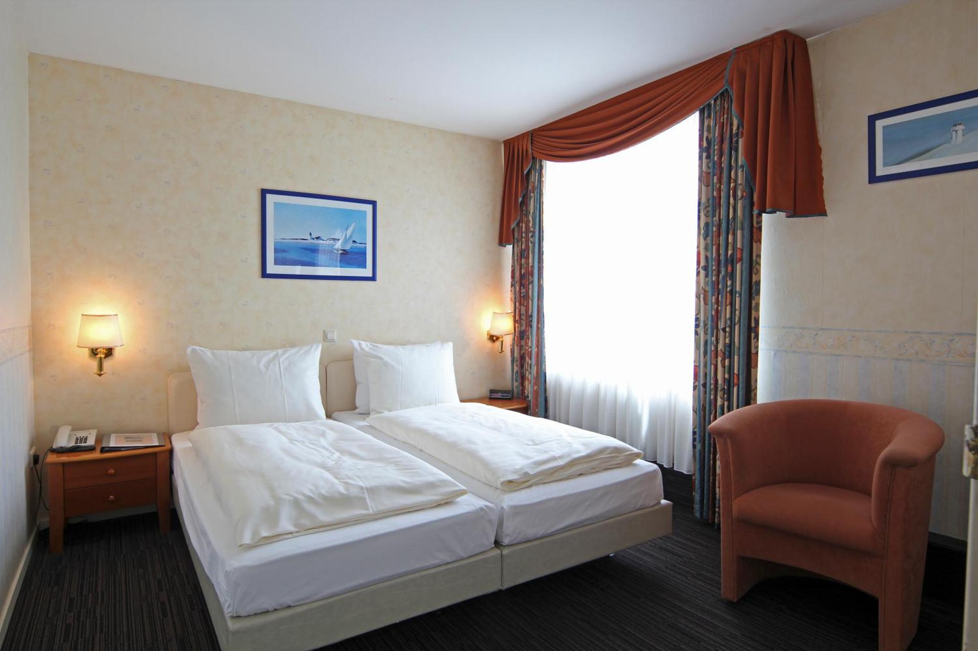 Grand Hotel Monopole Valkenburg aan de Geul Room photo