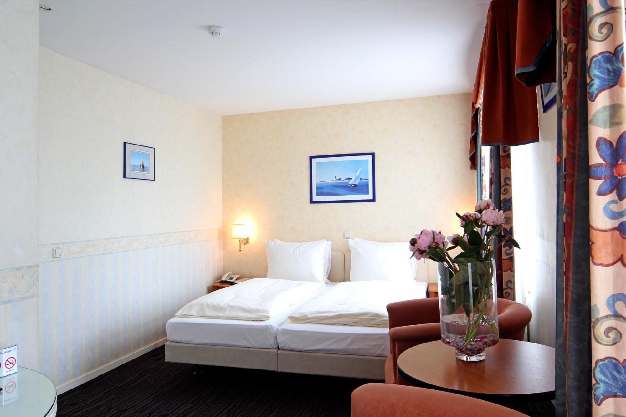 Grand Hotel Monopole Valkenburg aan de Geul Room photo
